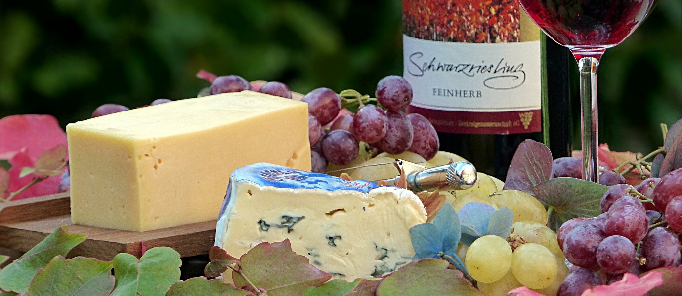 κρασί τυρί