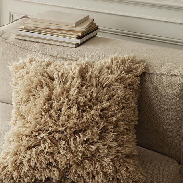 Coussin décoratif fourrure Bloomingville