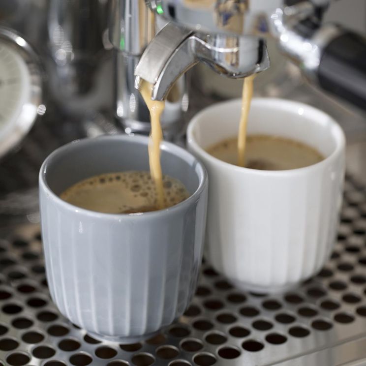 scegli tra macchine da caffè automatiche o manuali