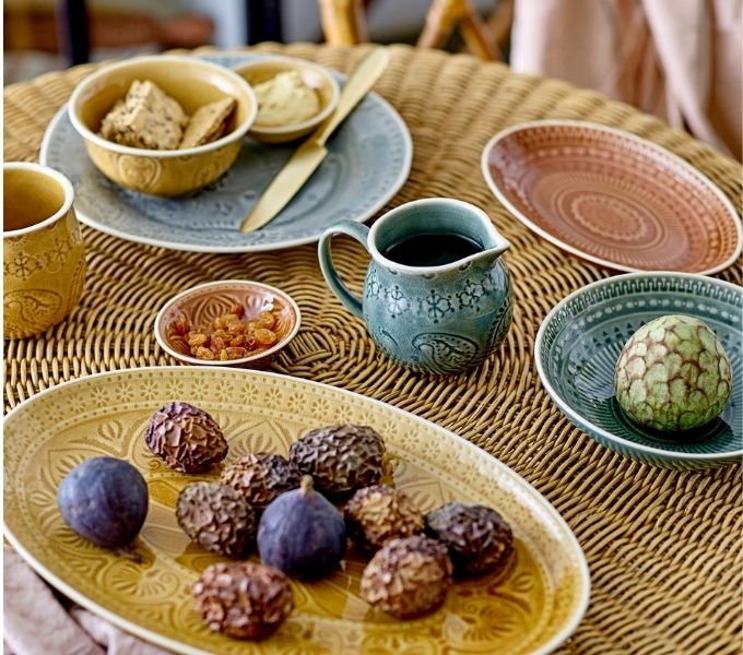 stoneware dinnerware