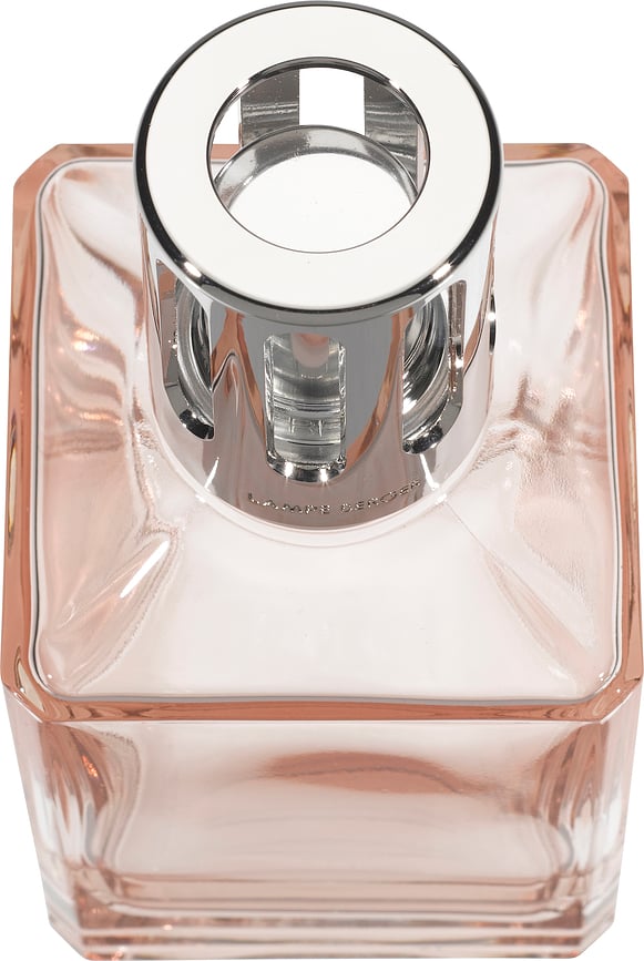 Cube Lampa katalička nude