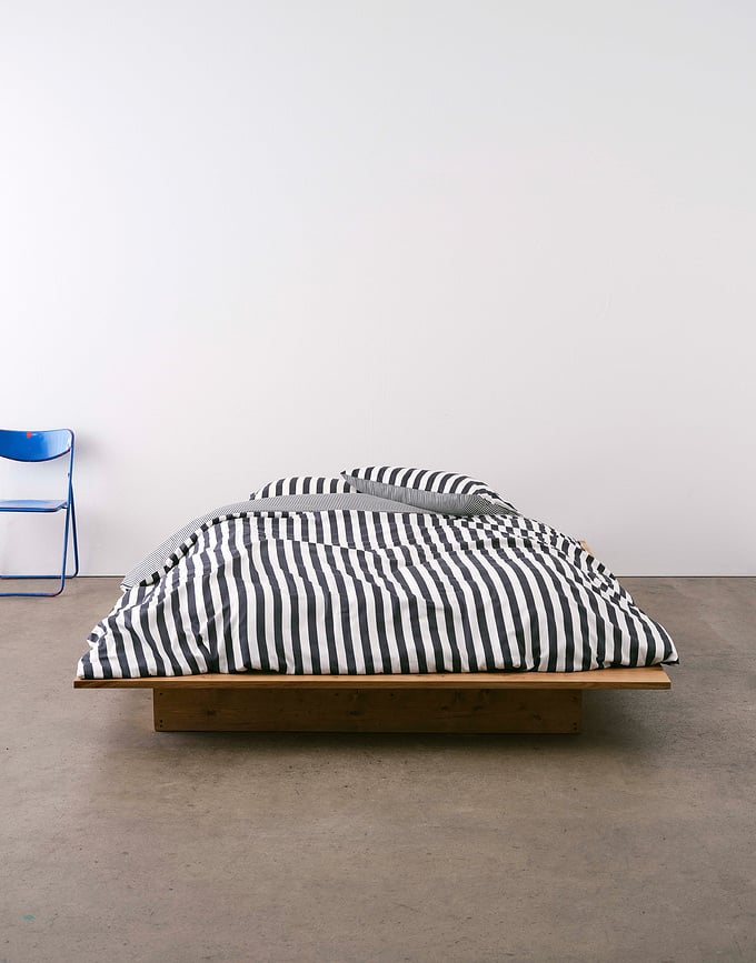 Classic Stripe Posteljina 200x200 cm bijelo-tamnoplava s patentnim zatvaračem 2 jastučnice 80x80 cm