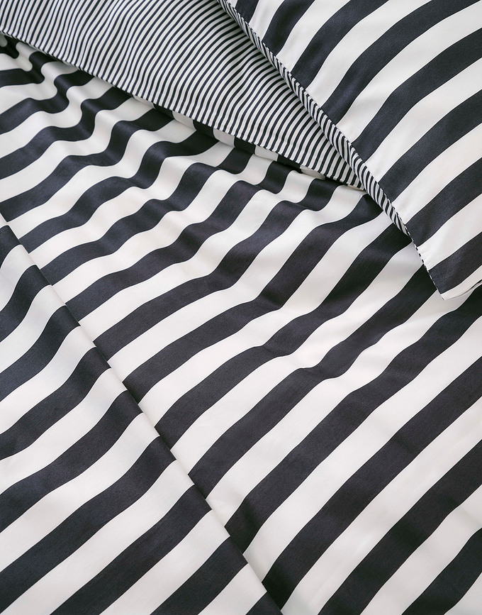 Classic Stripe Posteljina 200x200 cm bijelo-tamnoplava s patentnim zatvaračem 2 jastučnice 80x80 cm