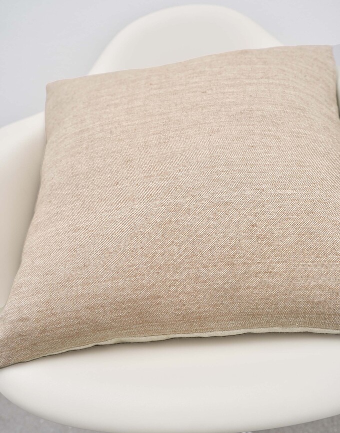 Cojín reversible Ribban, 50 x 50 cm, marrón y beige