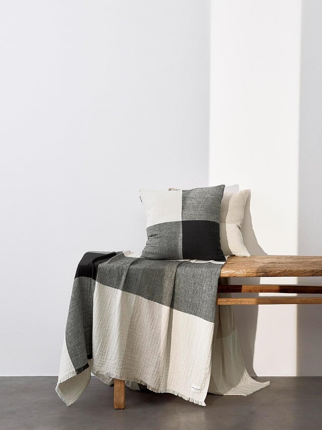 Erlend Jastuk karirani 50 x 50 cm bež-narančasti