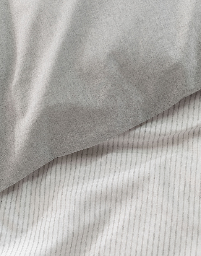 Funda Nórdica Skei, 200 x 200 cm, gris claro, con 2 fundas de almohada 80 x 80 cm