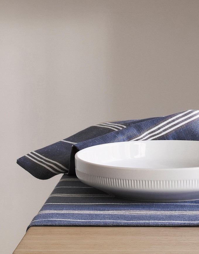 Plato Hondo Moments, 21,5 cm, gris claro