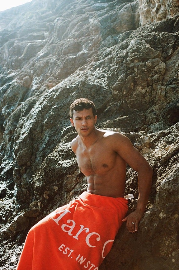 Statement Ručnik 100 x 180 cm tamnoplavi