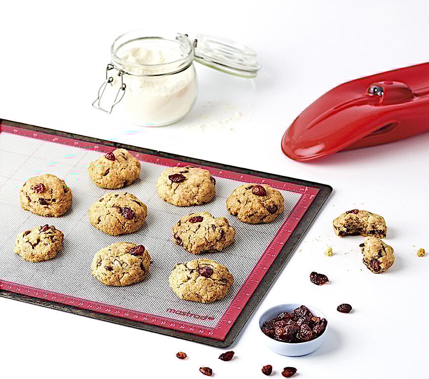 Mastrad Podloga za pečenje i valjanje tijesta 30 x 40 cm