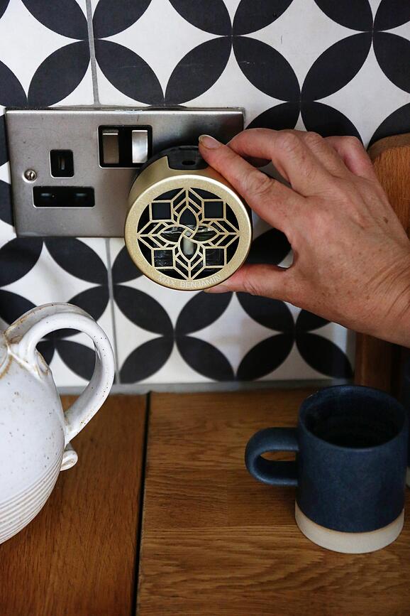 Difusor de aroma de pared Max Benjamin Aqua Viva