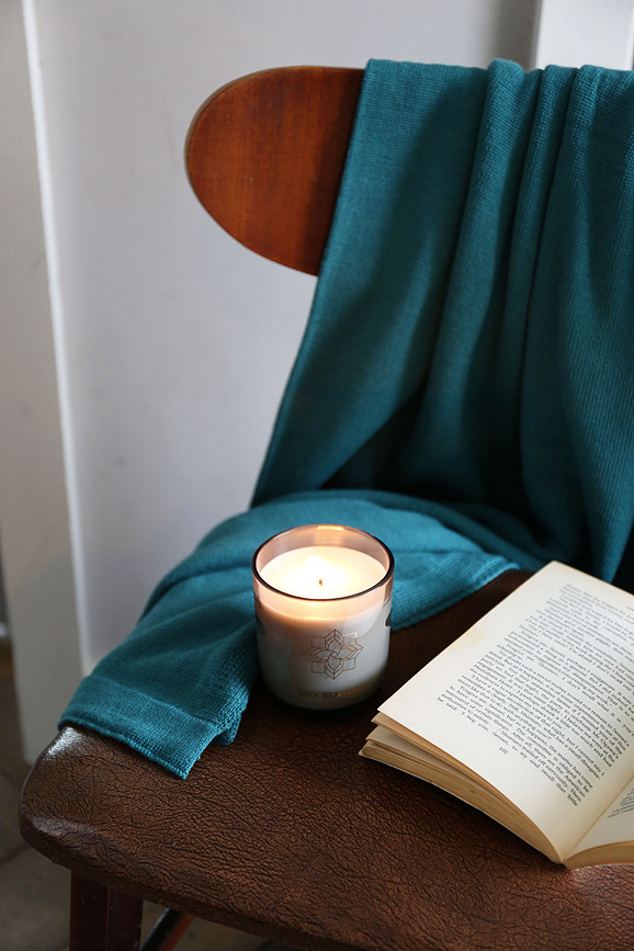 Max Benjamin Dišeča sveča Limonska trava in Ingver