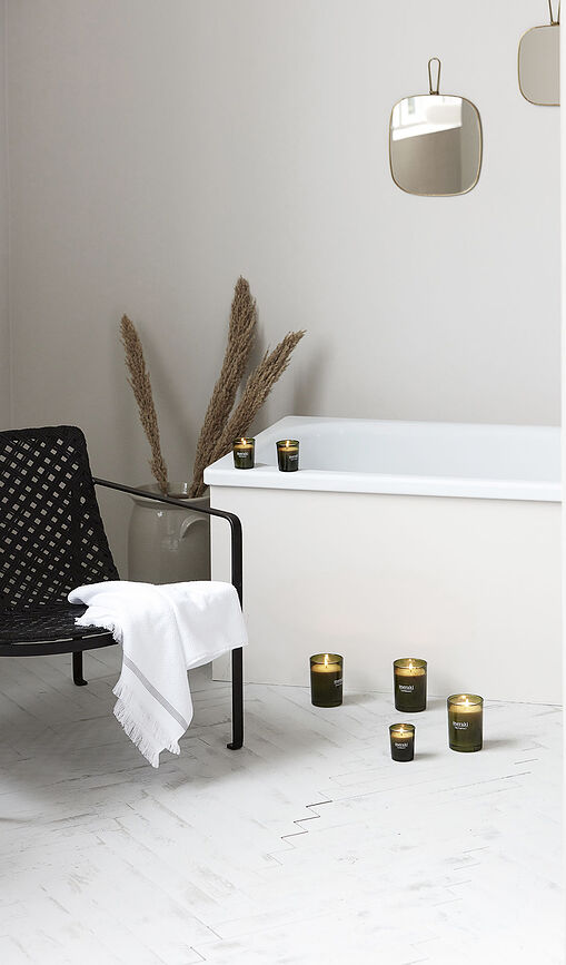 Meraki Bougie Parfumée petite, Green Herbal, en verre vert