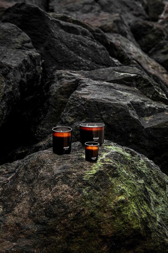 Vela aromática Meraki Oud Leaf, pequeña