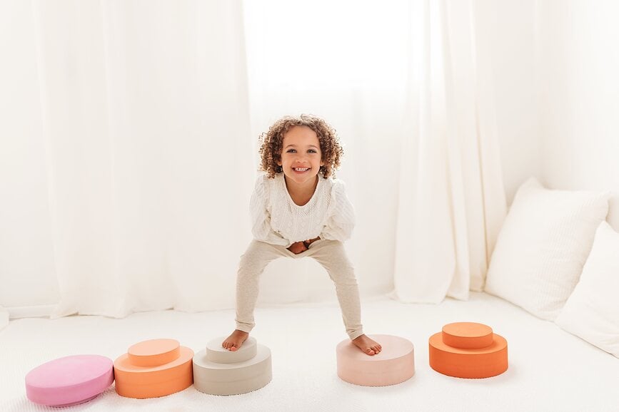 Rainbow Chair Igračka za motoriku boje zemlje 5 kom.