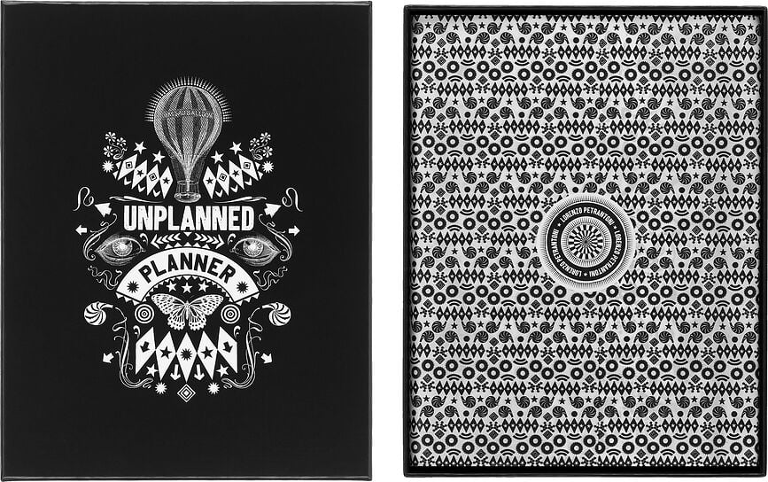 Agenda de tapa dura Moleskine Lorenzo Petrantoni, XL, con estuche de regalo