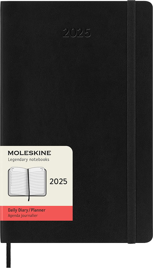 Kalendár Moleskine 2025 12M denný mäkká väzba L čierny