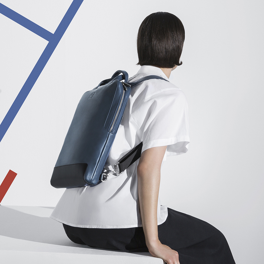 Mochila de piel Classic Vertical para portátil, azul zafiro