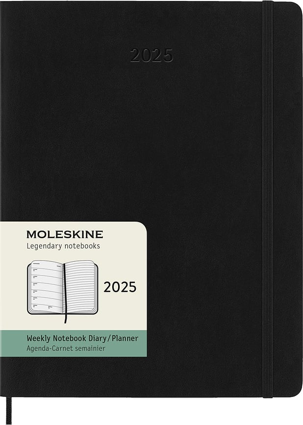 Moleskine 2025 12M Kalender XL must iganädalane pehme köide