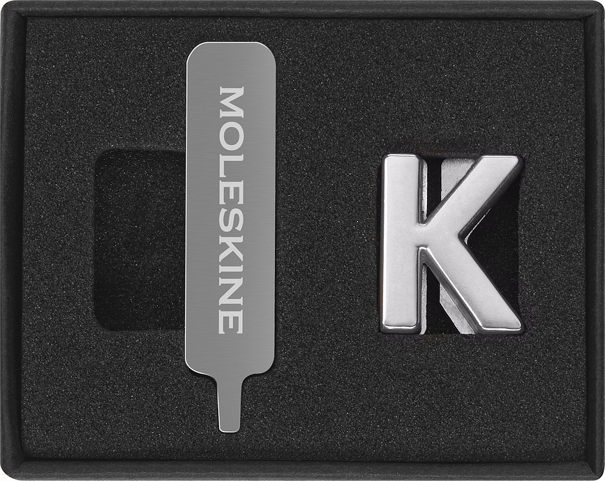 Moleskine Pin's lettre K pour carnet, argenté