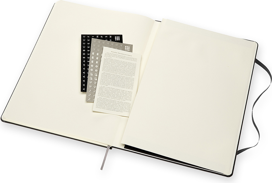 Moleskine Pro Beležnica črtasta, trda vezava, A4, 192 strani, črna