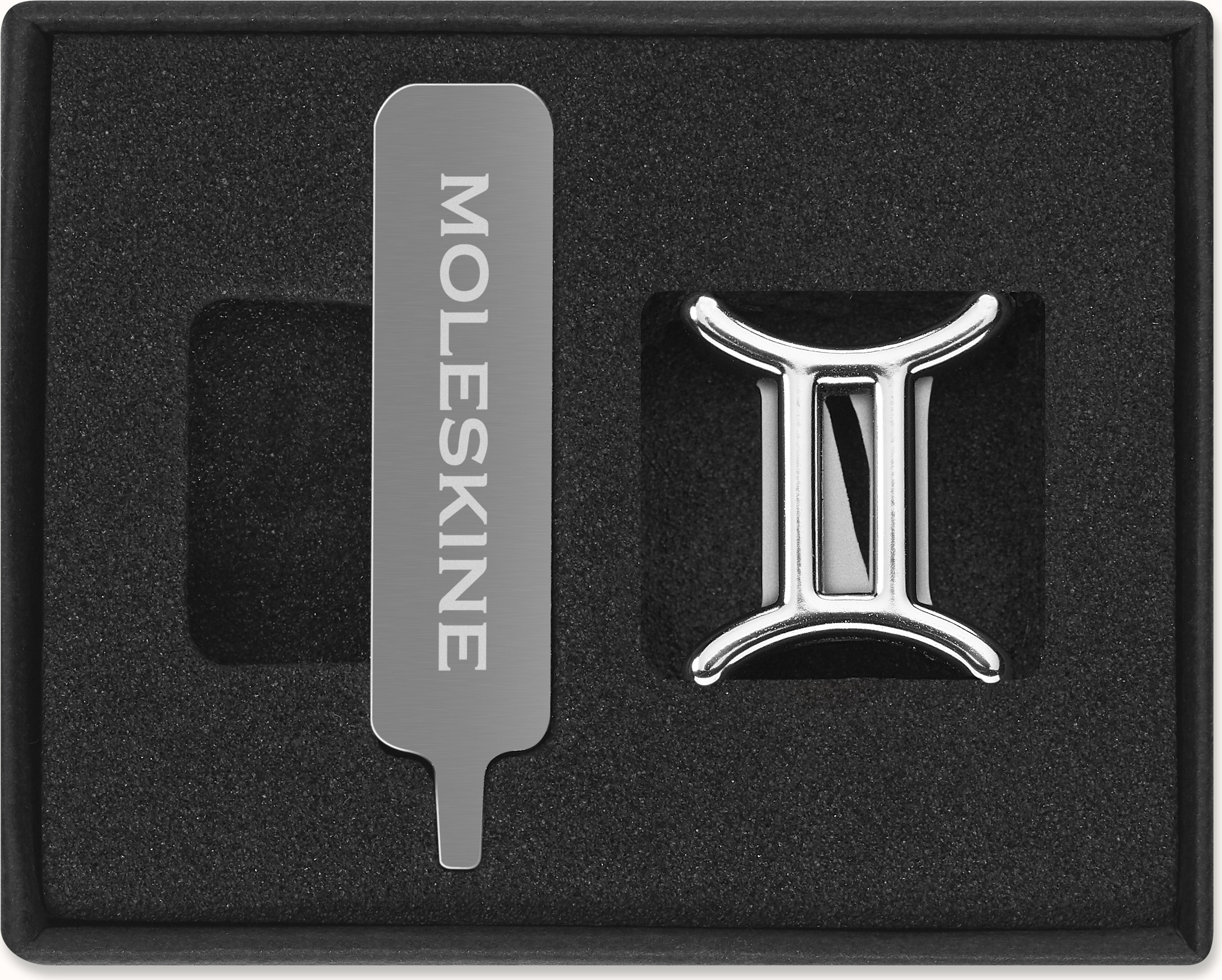 Przypinka na notes Moleskine zodiak bliźnięta srebrna