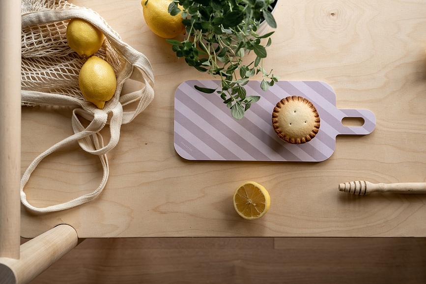 Checks & Stripes Deska za rezanje in serviranje, 13 x 33 cm