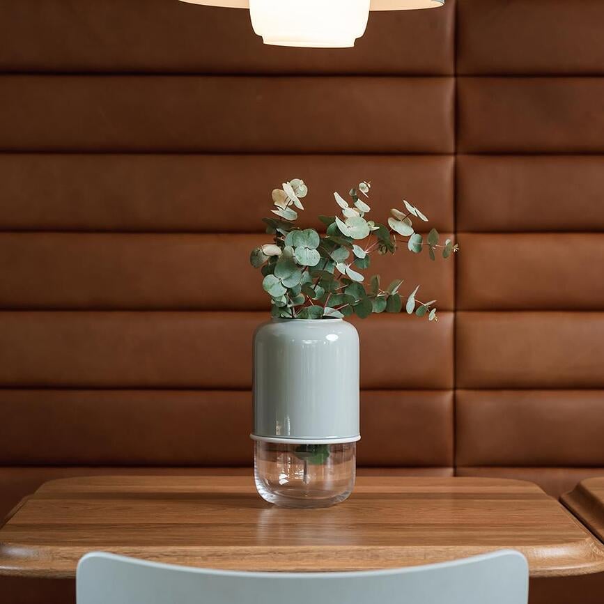 Jarrón con altura regulable Capsule, color menta