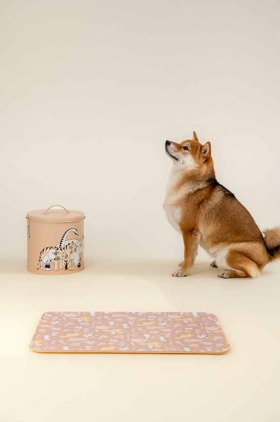Muurla Moomin Tapis de Gamelle pour chien ou chat, 29,5 x 50 cm