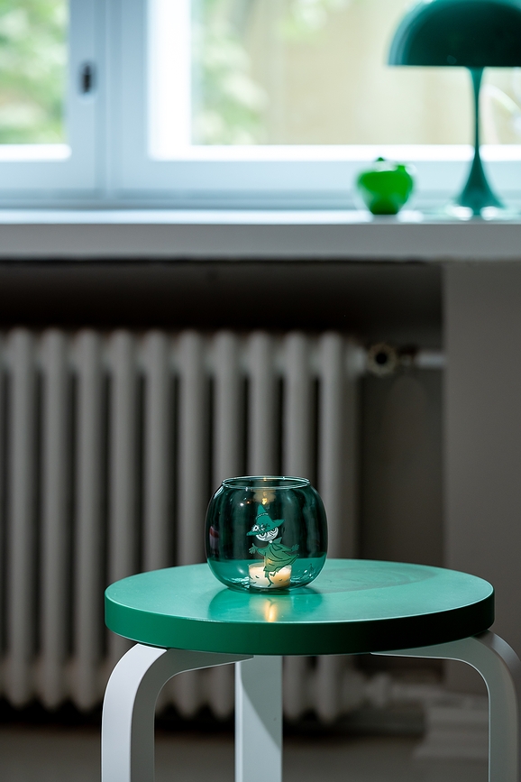 Portavelas para vela de té Muurla Moomin, diseño Mamá Mumin, 9,5 cm, ámbar