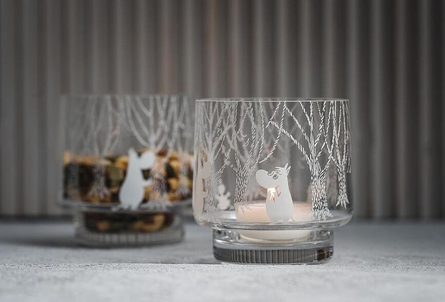 Portavelas y Cuenco Muurla Moomin, diseño In The Woods, para aperitivos