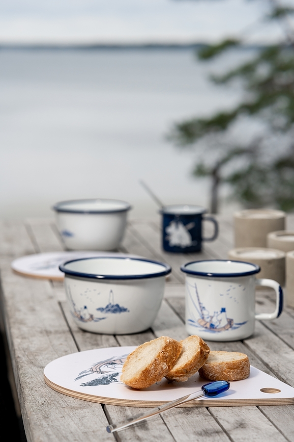 Taza Moomin Muurla, diseño Let it Snow, 370 ml