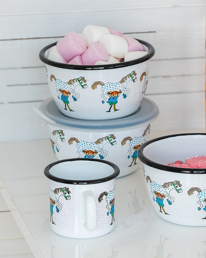 Taza Muurla Pippi Calzaslargas, diseño Pippi y el Caballo, 250 ml