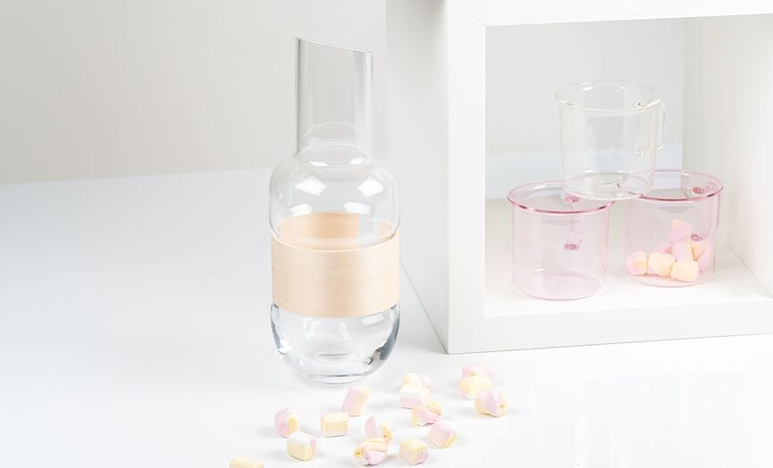 Veneer Karafa 1 l siva