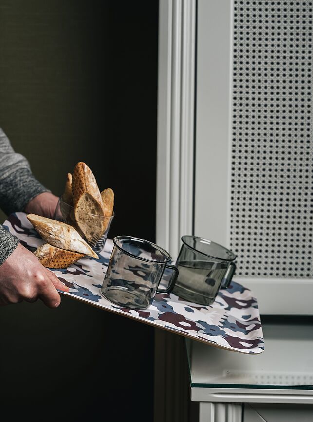 Won't Slip Dawn Plateau de Service antidérapant, 32 x 42 cm