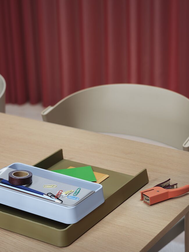 Arrange 3 Organizator za pisalno mizo