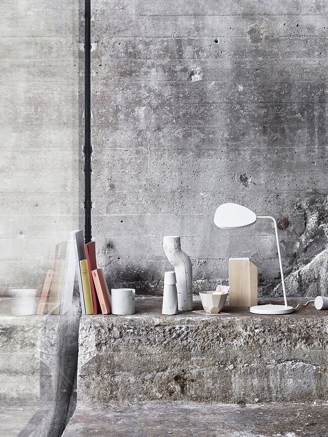 Leaf Namizna svetilka, bakrena