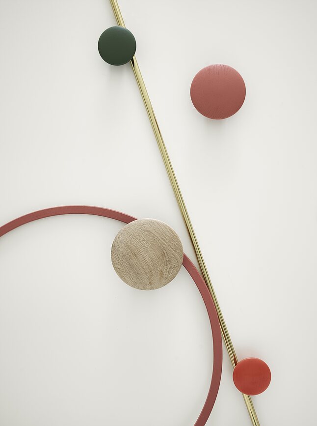 Gancho de pared de madera Dots Wood, 6,5 cm, borgoña