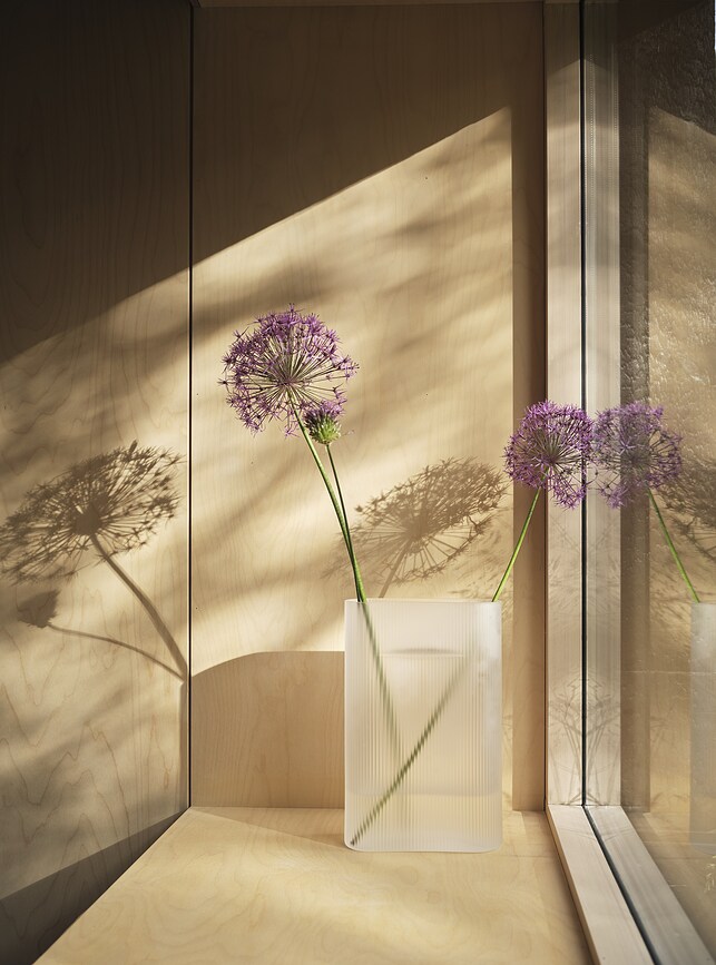 Ridge Vase 35 cm, taupe, en verre