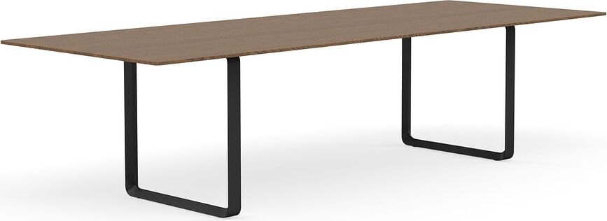 Stôl Muuto nohy čierne 295 x 108 cm tmavý dub