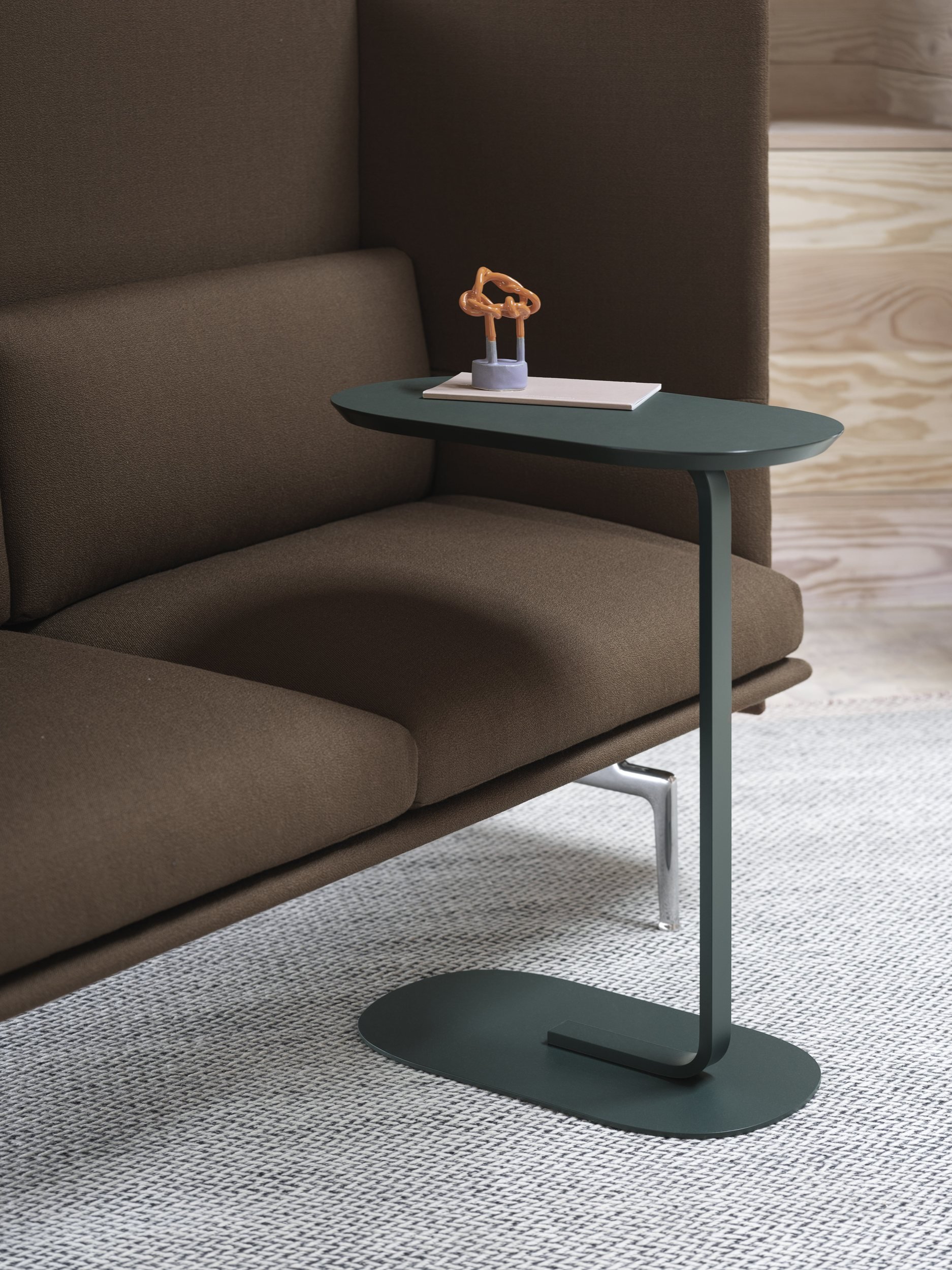★ MUUTO★ Horn Rimmed YLAB16 C13 MUY16C13 Stolik boczny Relate 73,5 cm - Muuto 13891, Big-Game