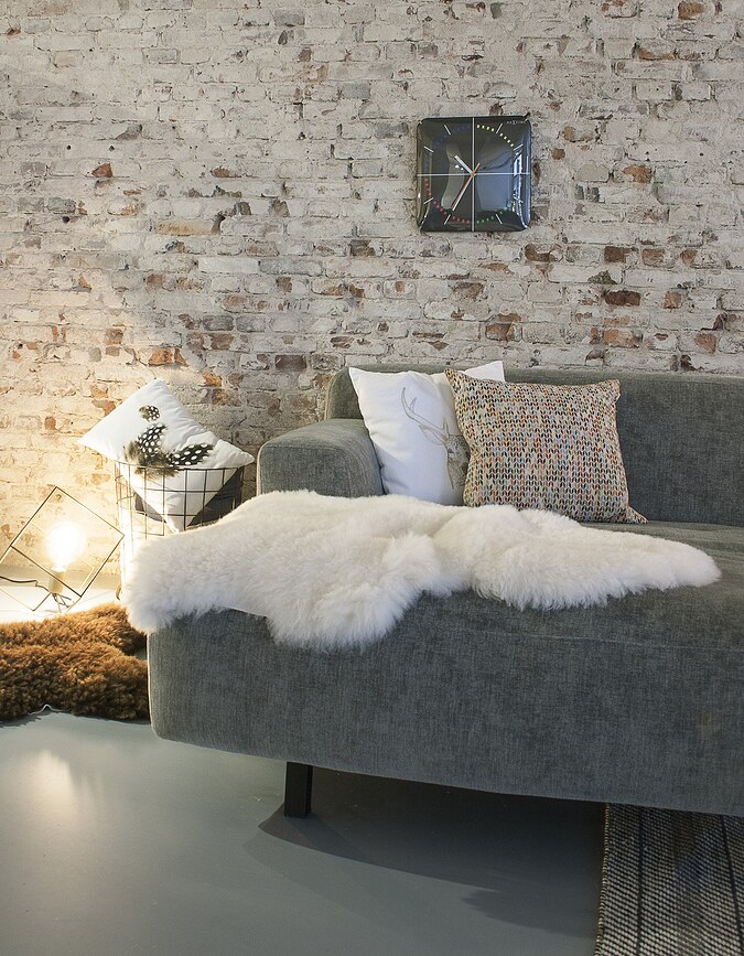 Four Seasons Stenska Ura