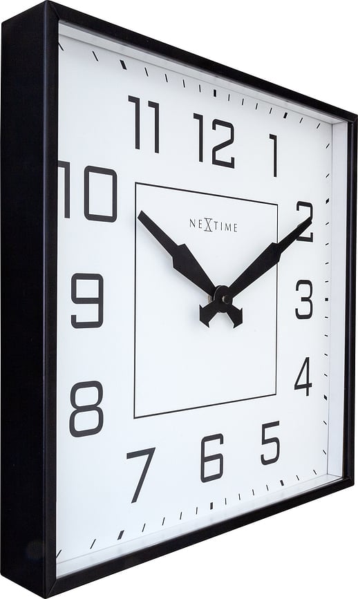 Reloj de pared Be Square, con cifras árabes