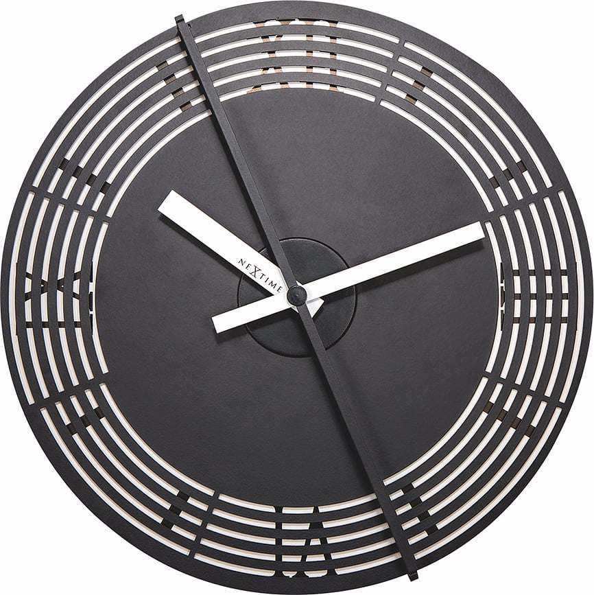 Reloj de pared Motion, con números romanos