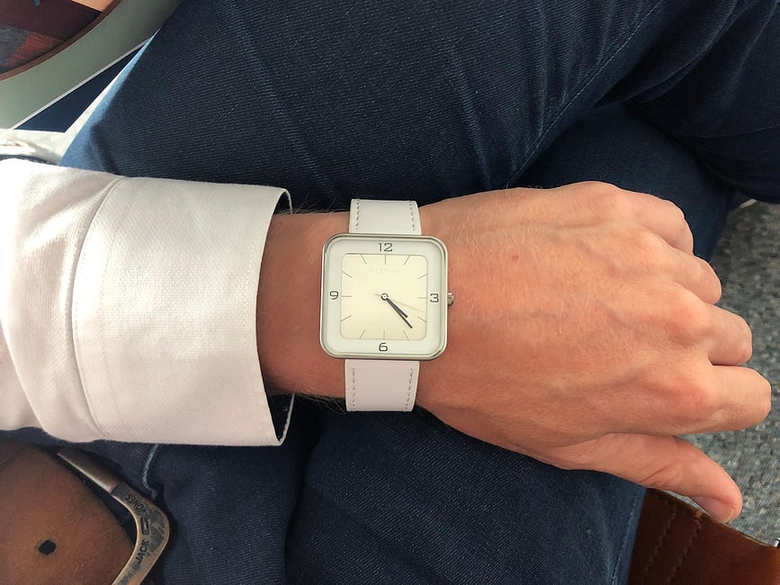 Reloj de pulsera Square Wrist, cuadrado, blanco, esfera plateada