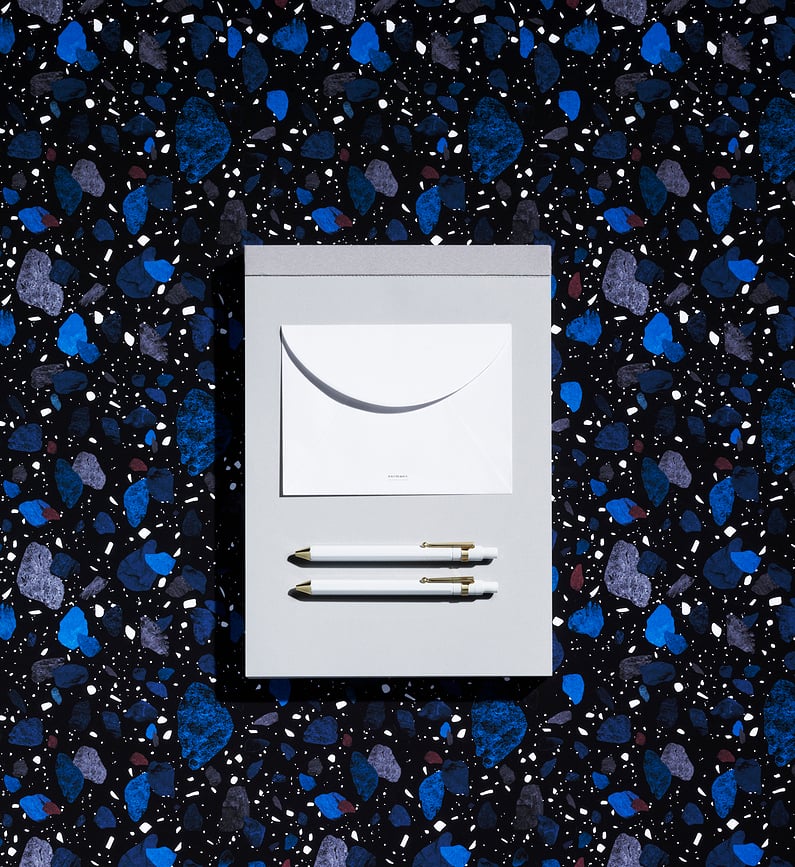 Daily Fiction Čestitka Space Stone Dark A6