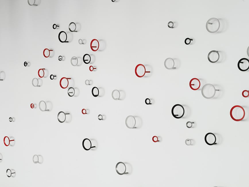 Perchero de pared Loop L, rojo