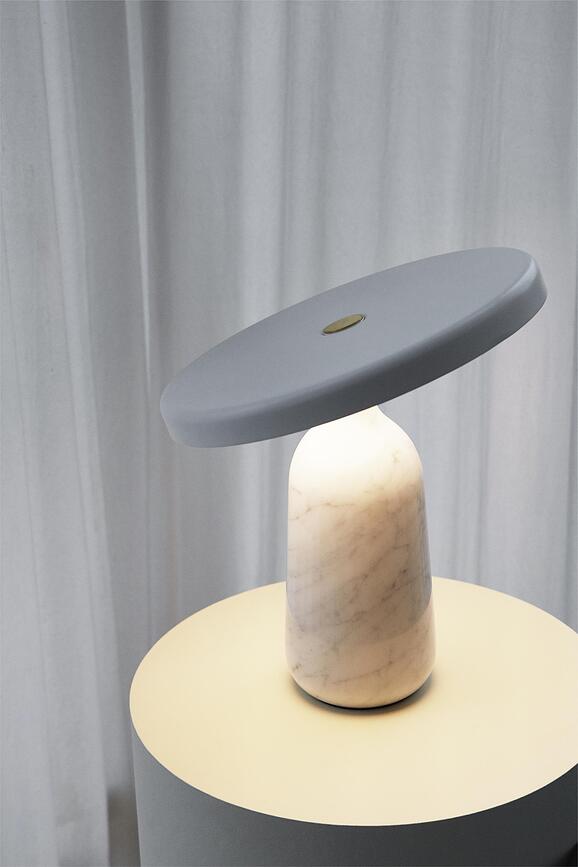 Lámpara de Mesa Eddy, gris