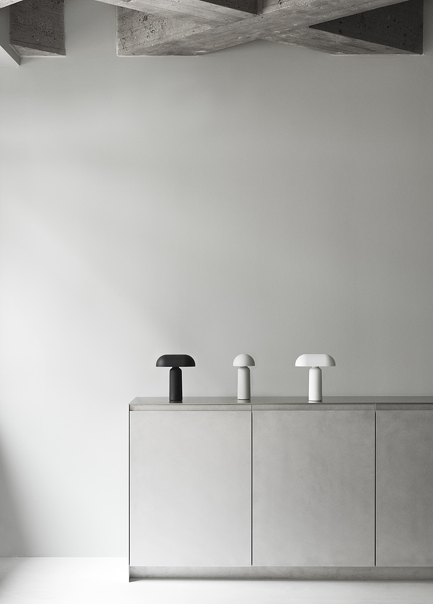 Lámpara de Mesa Porta, blanca