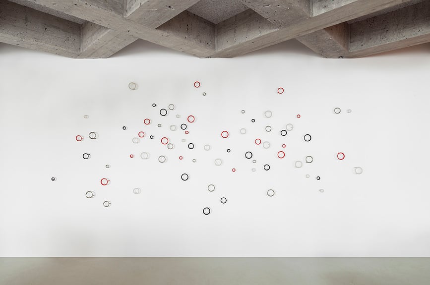 Loop Kuka zidna S crna