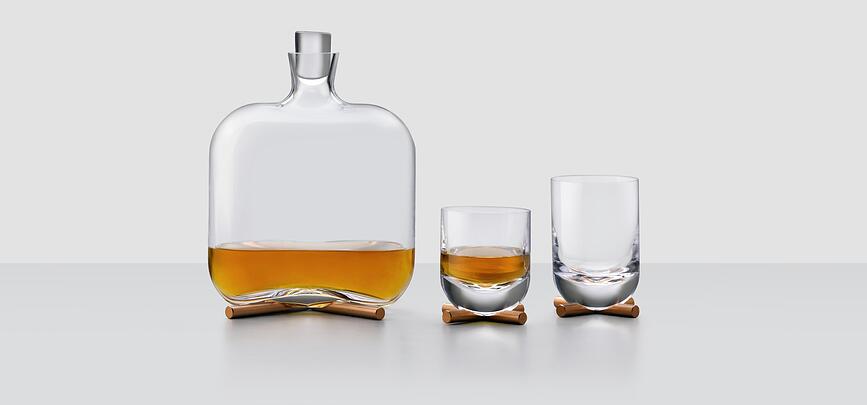 Camp Καράφα για ουίσκι με βάση, 1,5 L